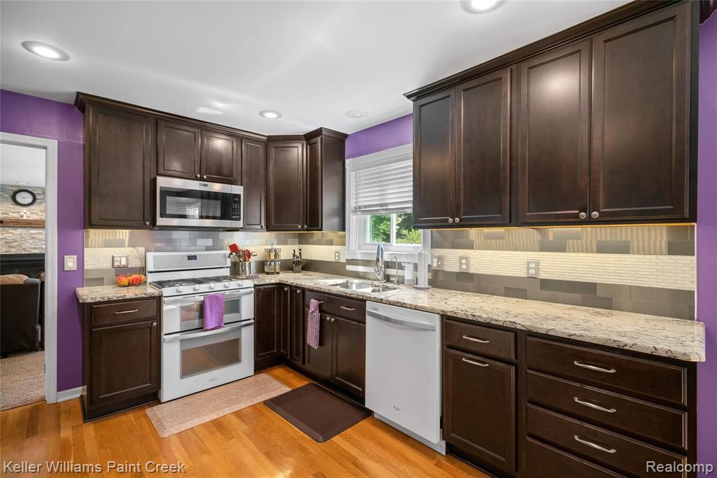 52046 Boland Road Chesterfield, MI 48047 - Photo 9 of 54