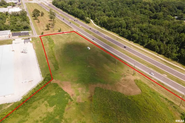 $1,025,000 | 1461 County Line Road, Carbondale, IL 62901