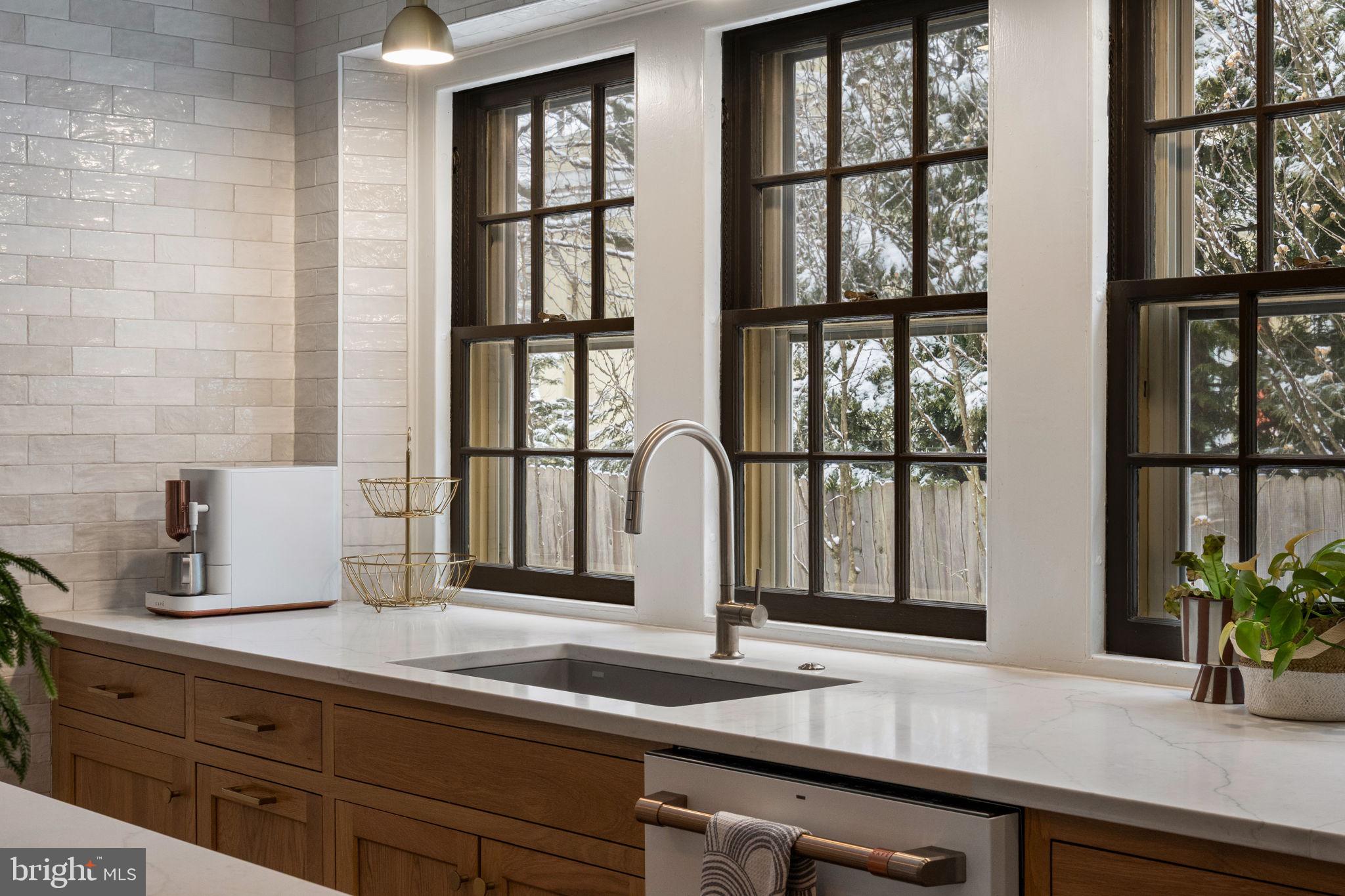 30 Summit Street Philadelphia, PA 19118 - Photo 12 of 83 Gallery Image 12