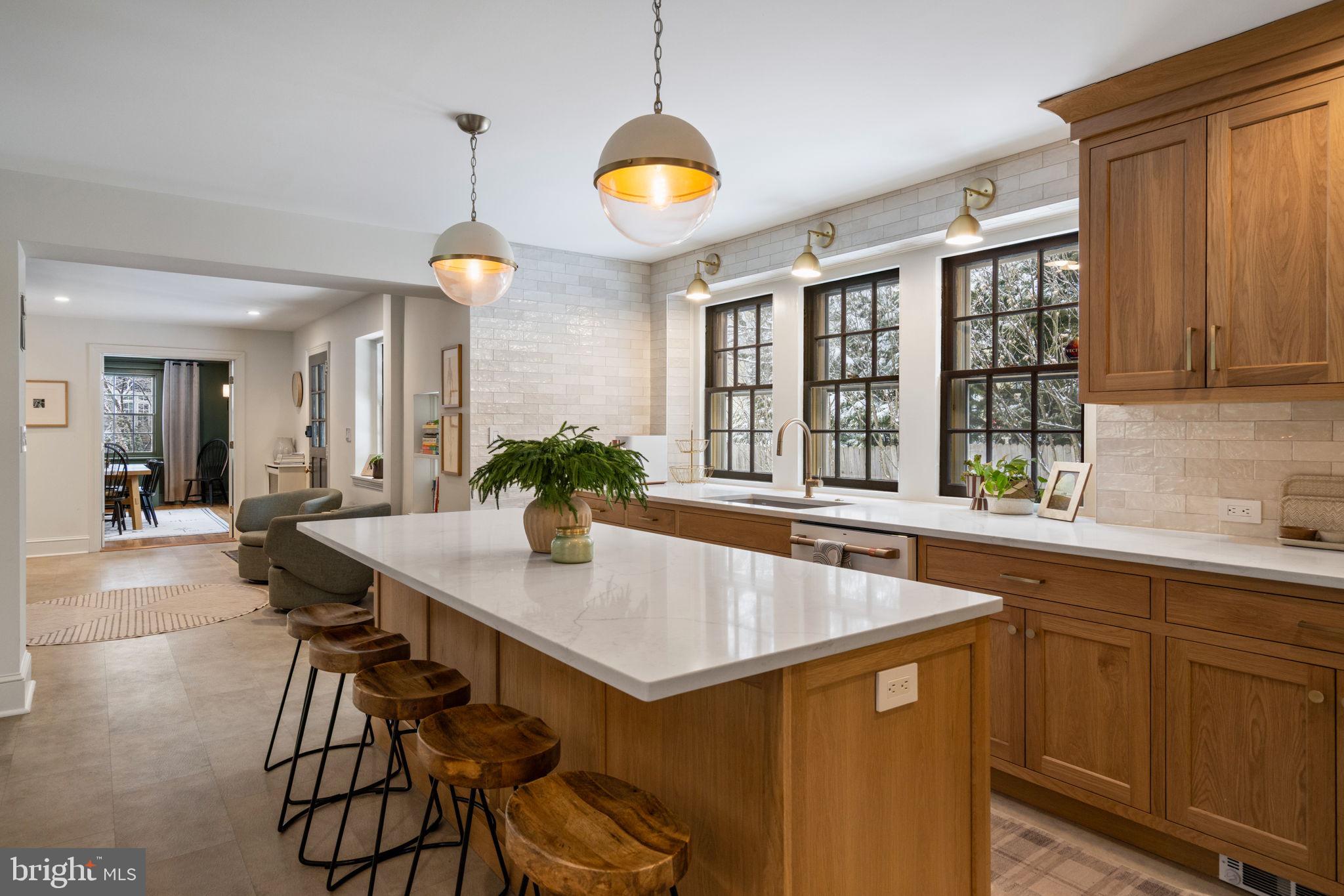 30 Summit Street Philadelphia, PA 19118 - Photo 3 of 80