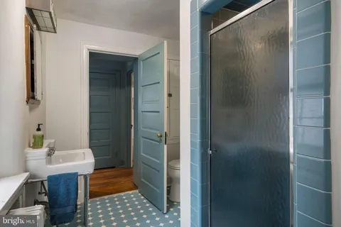 $2,100,000 | 30 Summit Street, Philadelphia, PA 19118