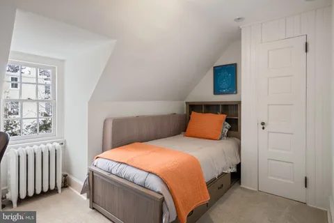 $2,100,000 | 30 Summit Street, Philadelphia, PA 19118