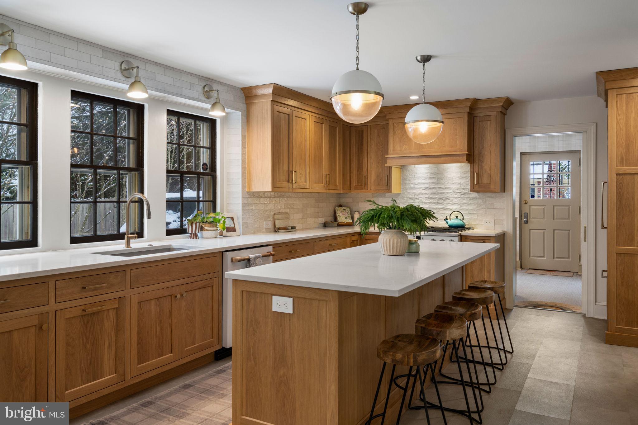 30 Summit Street Philadelphia, PA 19118 - Photo 6 of 83 Gallery Image 6