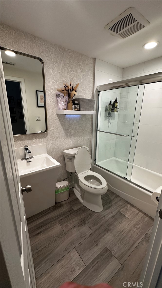 7833 Bothwell Road Reseda, CA 91335 - Photo 36 of 40 Gallery Image 36