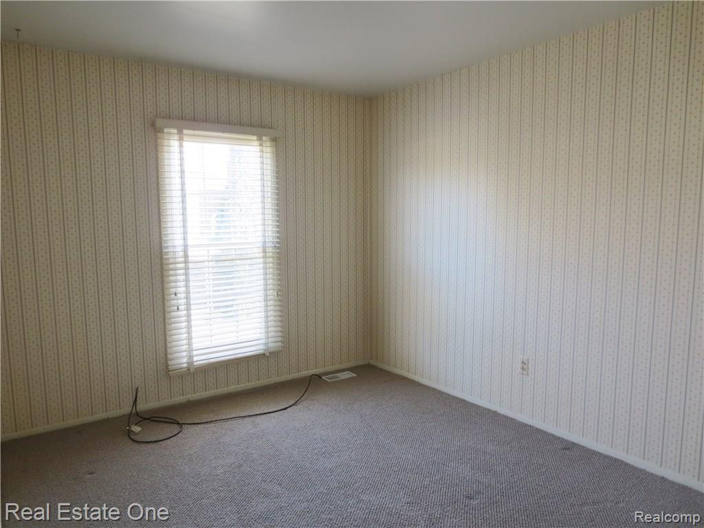 1235 Candlestick Lane, Unit 125 Rochester Hills, MI 48306 - Photo 24 of 31