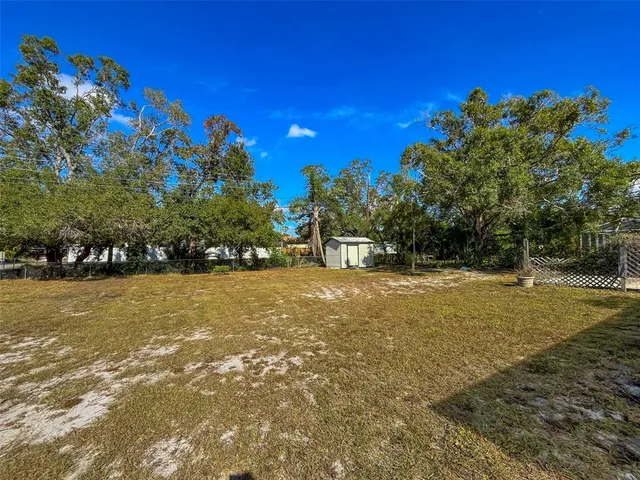 $1,995 | 5001 Bell Meade Drive, Sarasota, FL 34232