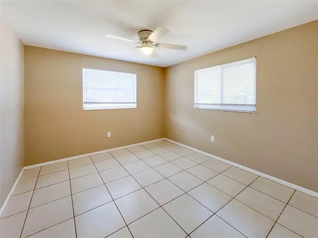 $1,995 | 5001 Bell Meade Drive, Sarasota, FL 34232