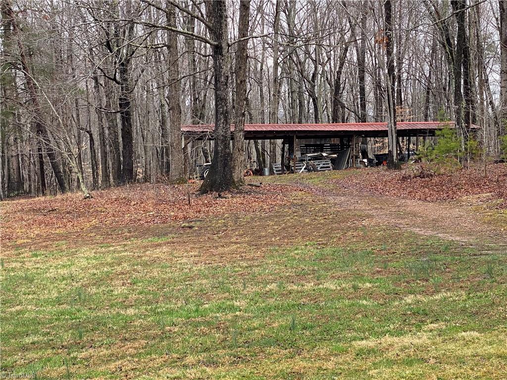 1140 Fred Merritt Road King, NC 27021 - Photo 19 of 48
