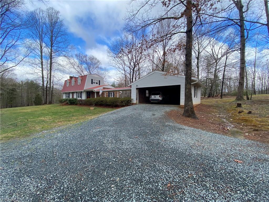 1140 Fred Merritt Road King, NC 27021 - Photo 25 of 48