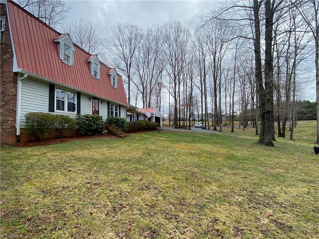1140 Fred Merritt Road King, NC 27021 - Photo 26 of 48