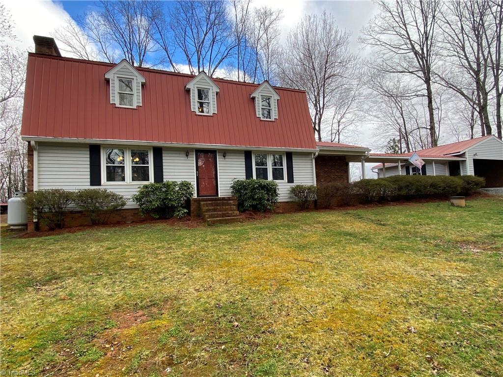 1140 Fred Merritt Road King, NC 27021 - Photo 6 of 48