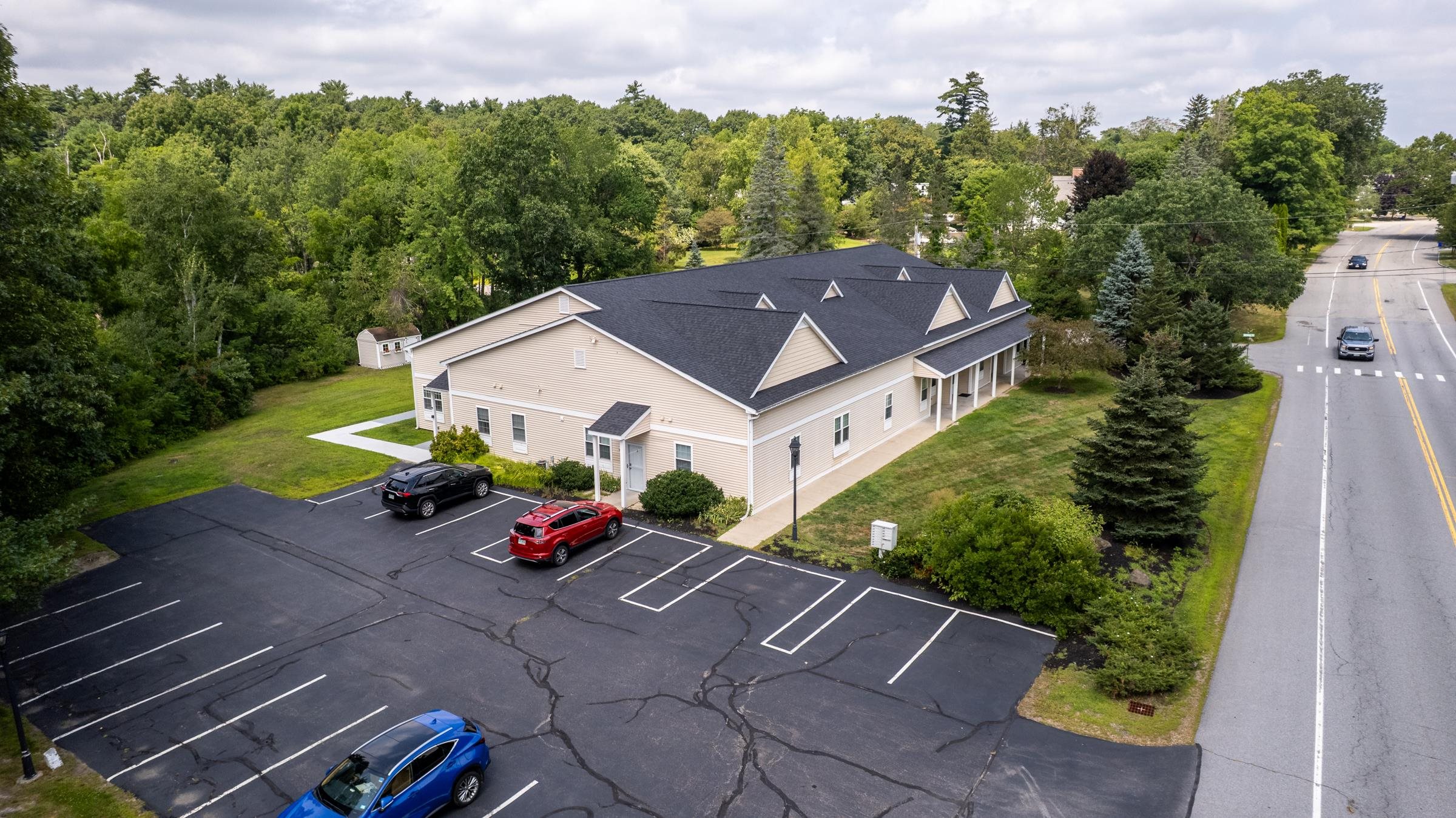 95 Court Street, Unit 8 Exeter, NH 03833 - Photo 2 of 22 Gallery Image 2