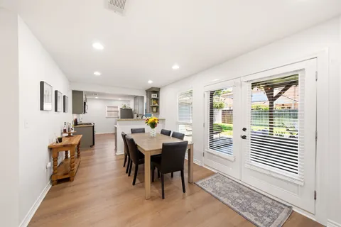$635,000 | 1108 Wakefield Drive, Houston, TX 77018