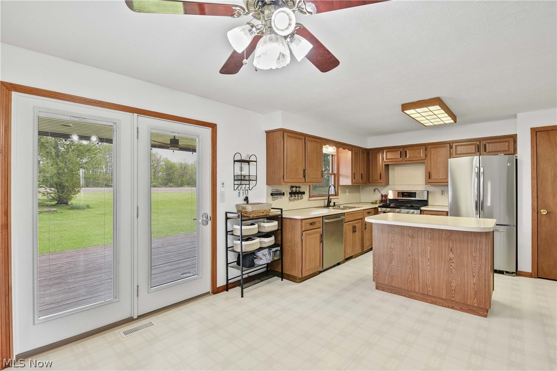 9550 Spencer Road Homerville, OH 44235 - Photo 13 of 50