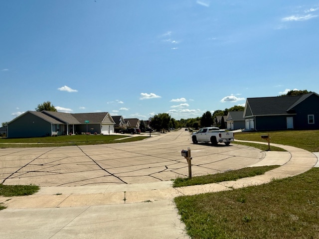 709 North Abbey Road Urbana, IL 61802 - Photo 29 of 30