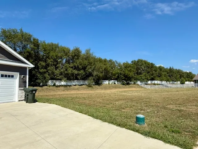 $375,000 | 709 North Abbey Road, Urbana, IL 61802