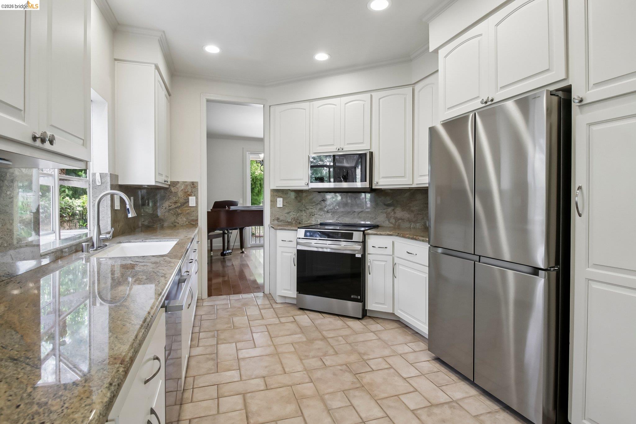 1251 Canyon Side Avenue San Ramon, CA 94582 - Photo 32 of 82