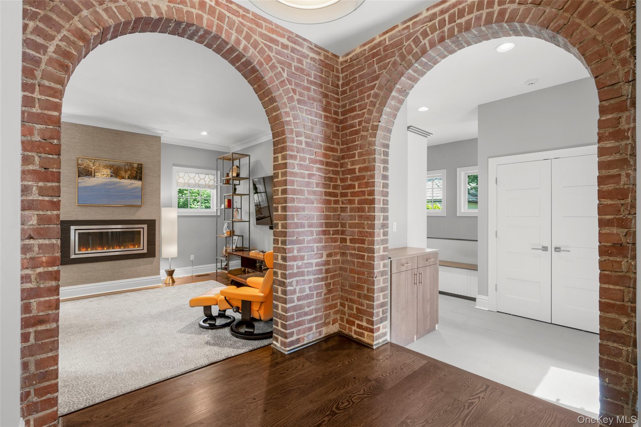 7 Rochelle Road Larchmont, NY 10538 - Photo 14 of 48 View into family room and mud room