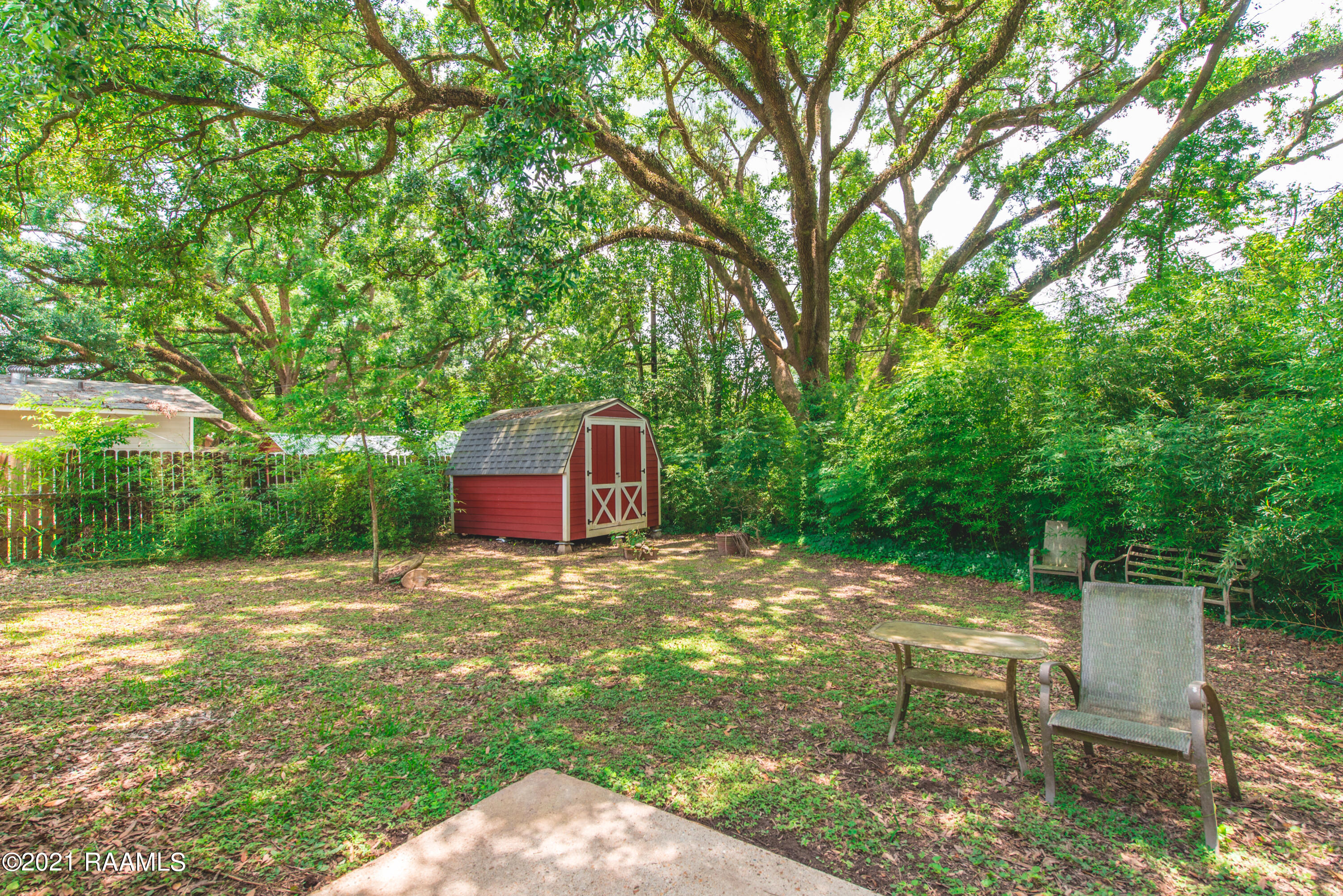 124 Alabama Road Lafayette, LA 70501 - Photo 15 of 15 Backyard