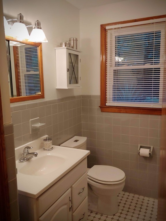57 Huntington Road Hadley, MA 01035 - Photo 20 of 30 Gallery Image 20