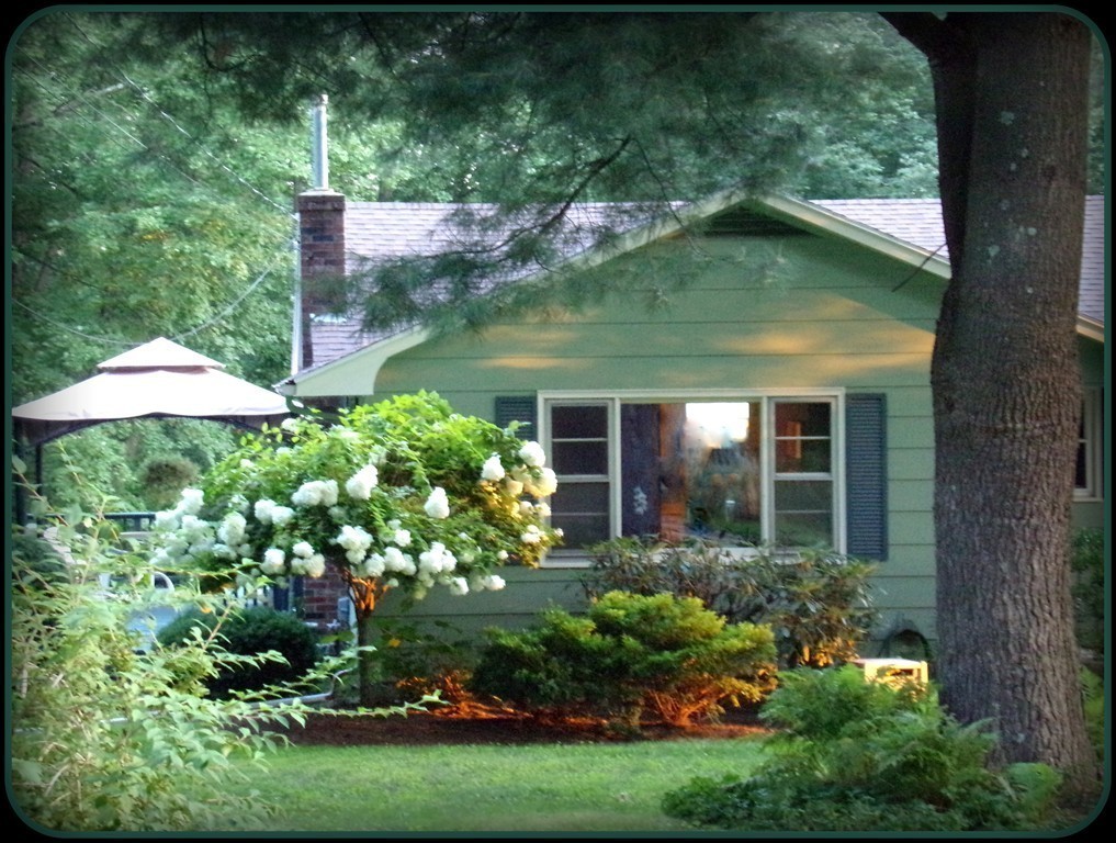 57 Huntington Road Hadley, MA 01035 - Photo 3 of 30 Gallery Image 3