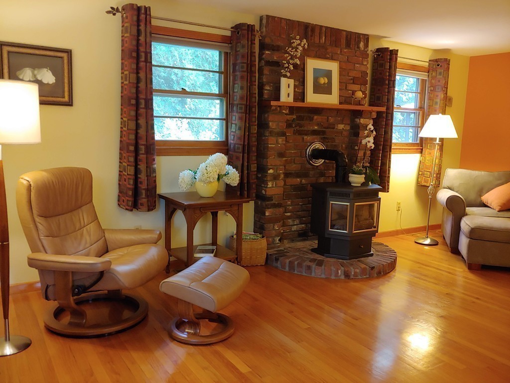57 Huntington Road Hadley, MA 01035 - Photo 9 of 30 Gallery Image 9