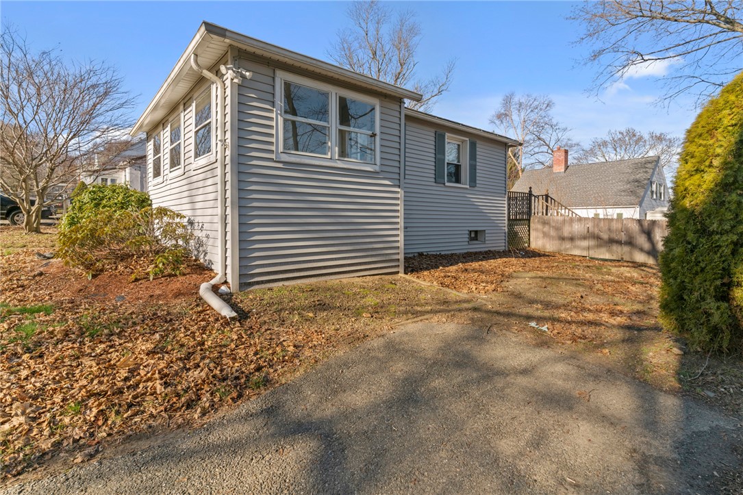 8 Kitchener Road Johnston, RI 02919 - Photo 34 of 37 Gallery Image 34