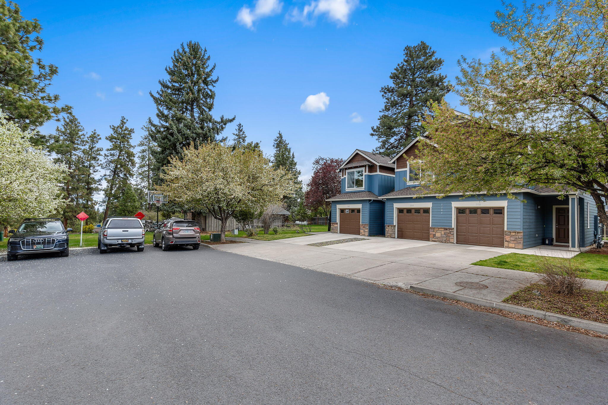 1284 Southwest Mill Pond Place Bend, OR 97702 - Photo 27 of 28 2026_04_13_1284_sw_mill_pond_place-31