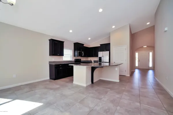 $2,600 | 1183 Musgrass Circle, West Melbourne, FL 32904