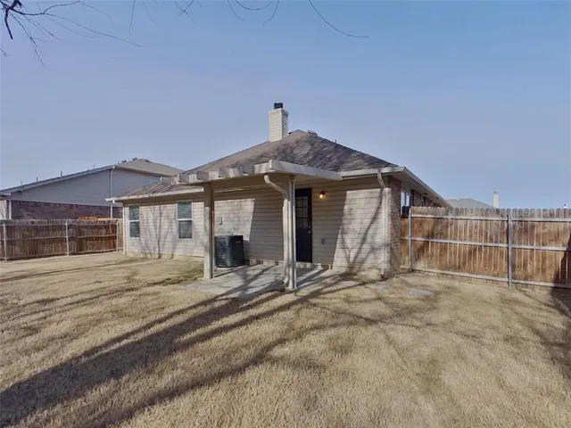 $1,919 | 736 Elizabeth Drive, Burleson, TX 76028