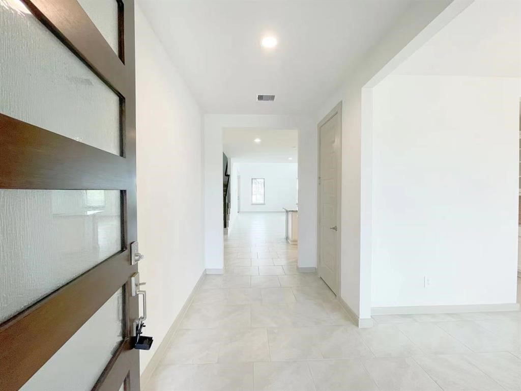 28303 Hazel Trail Katy, TX 77494 - Photo 2 of 15