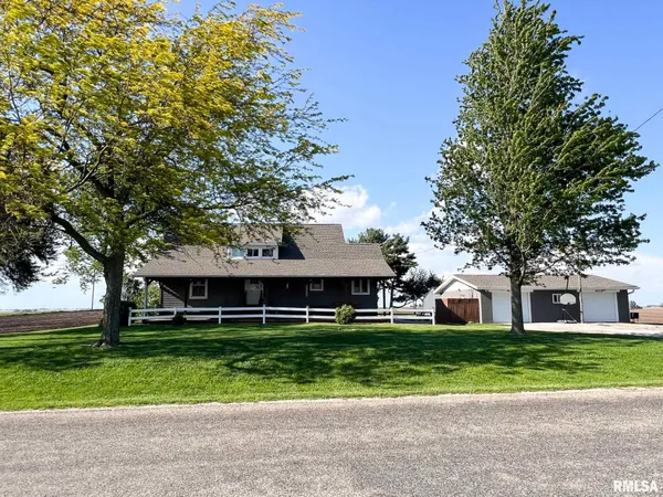 $285,900 | 1406 County Road 1150 North, Eureka, IL 61530