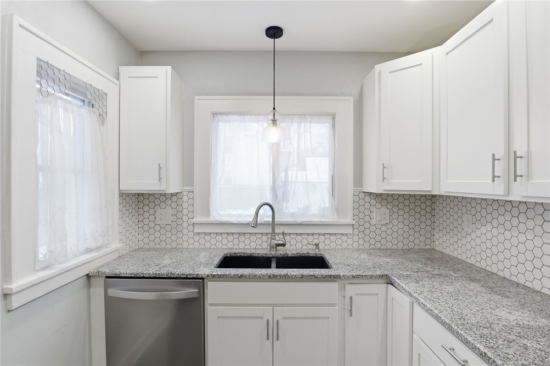 44 Forgham Road Greece, NY 14616 - Photo 17 of 39