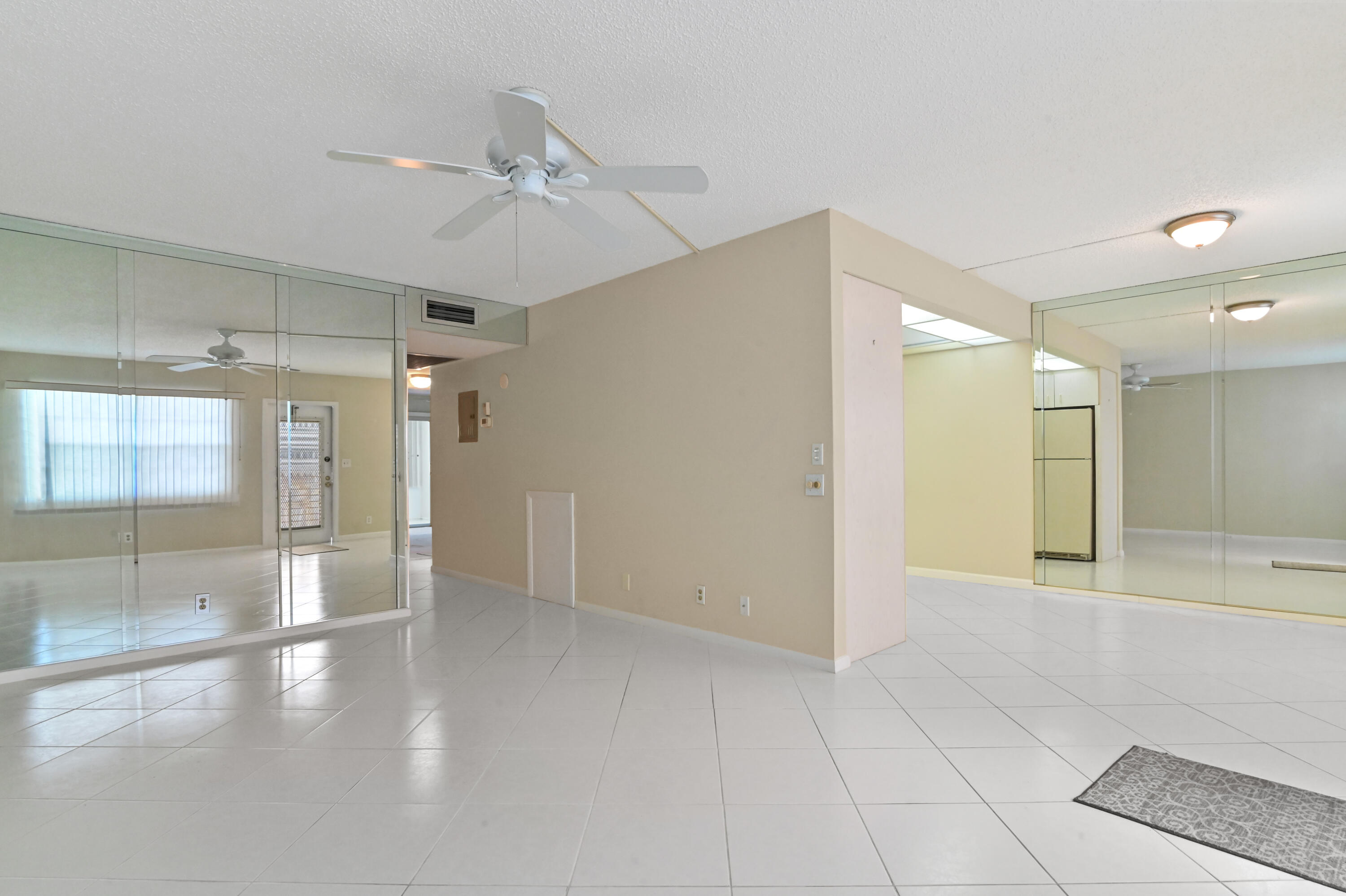 2022 Rexford B Boca Raton, FL 33434 - Photo 7 of 55 05 Living room 03