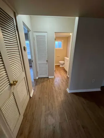 $1,375 | 2904 Elizabeth Avenue, Unit 2S, Zion, IL 60099