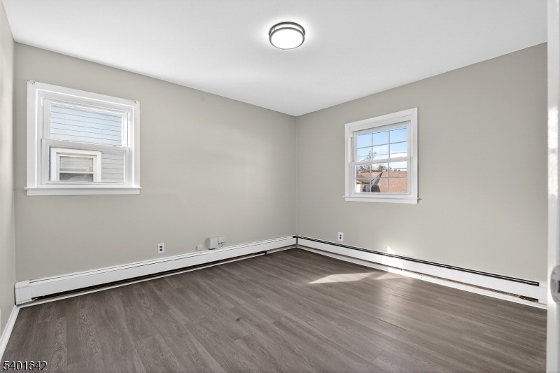 569 Scotland Road Union, NJ 07083 - Photo 21 of 38