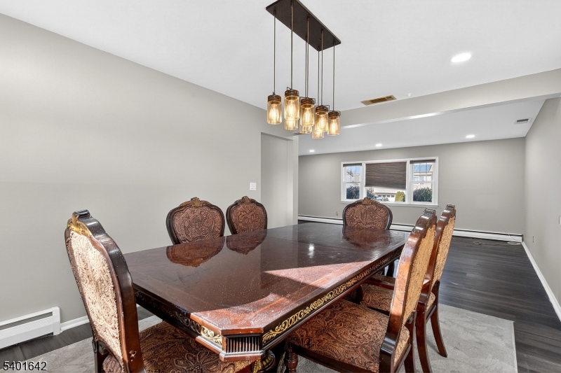 569 Scotland Road Union, NJ 07083 - Photo 9 of 38