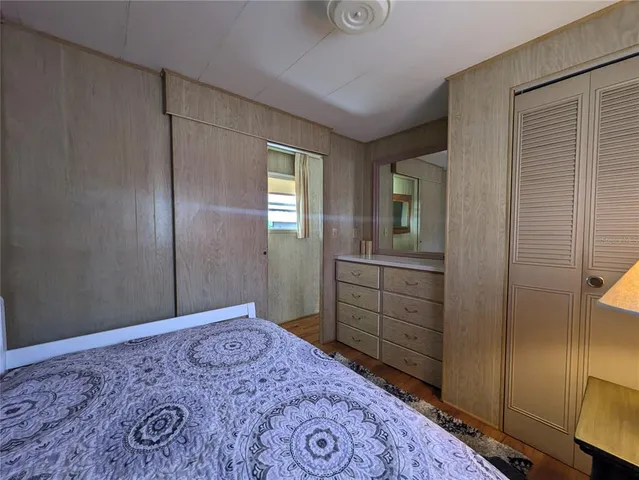 $137,000 | 215 Willow Oak Lane, Sarasota, FL 34237