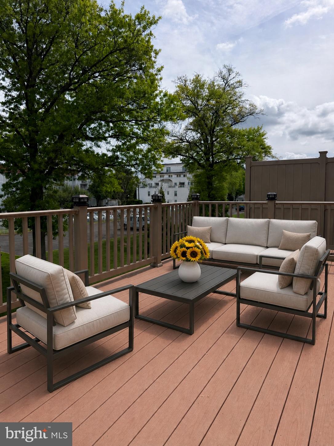 484 Rowan Street Warminster, PA 18974 - Photo 5 of 17 Deck off the Kitchen Virtually Staged