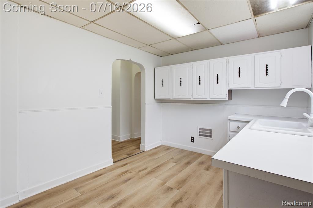 147 Charles Street River Rouge, MI 48218 - Photo 9 of 24