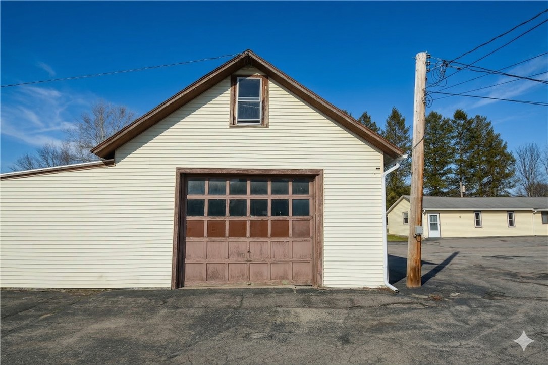 4395 Nine Mile Point Road, Unit N Perinton, NY 14450 - Photo 2 of 17