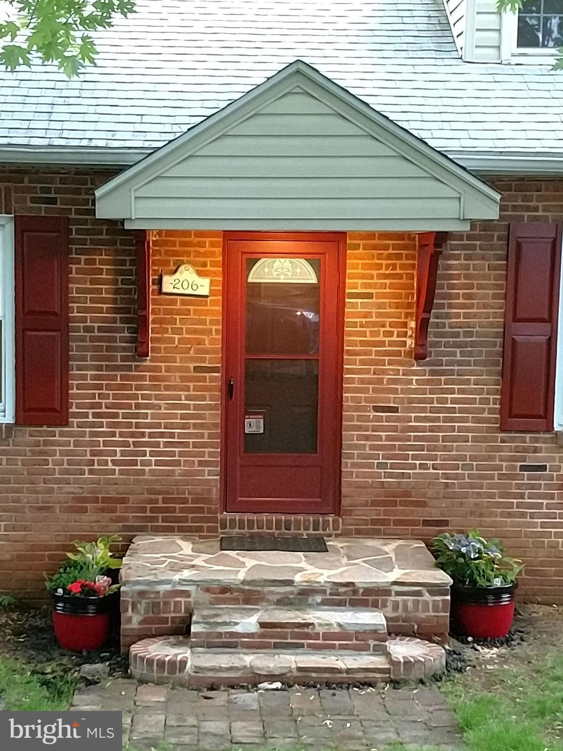 206 Charles Road Linthicum, MD 21090 - Photo 2 of 30 Welcom Home!!
