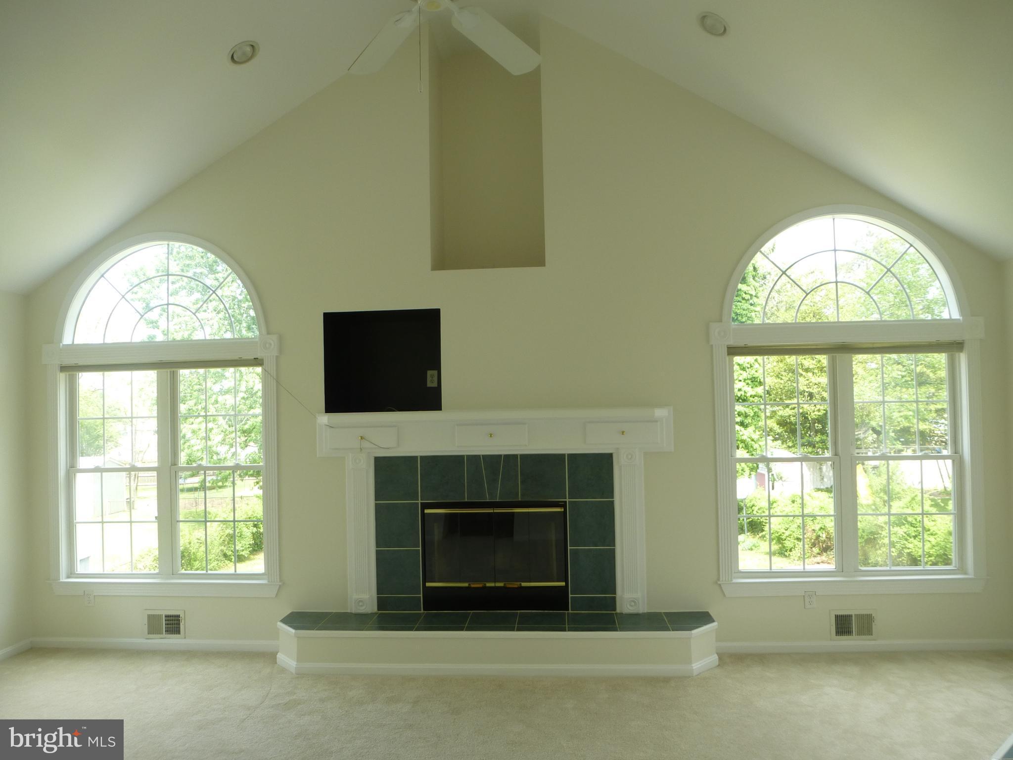 206 Charles Road Linthicum, MD 21090 - Photo 11 of 30 Family Room