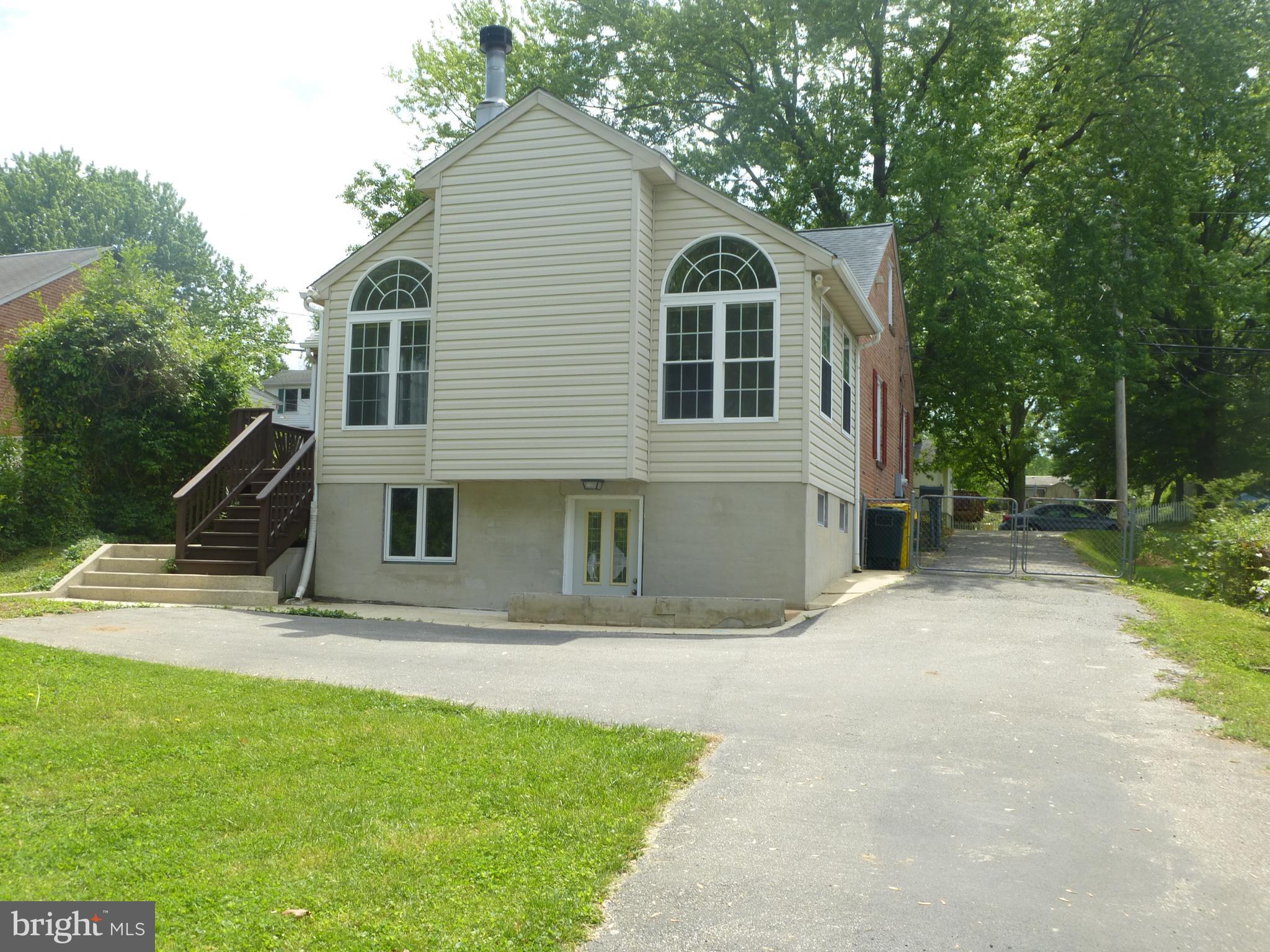 206 Charles Road Linthicum, MD 21090 - Photo 28 of 30 TONS O PARKING