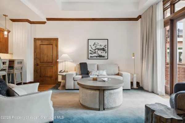 $260,000 | 415 East Dean St Unit 6 Week 11, Aspen, CO 81611