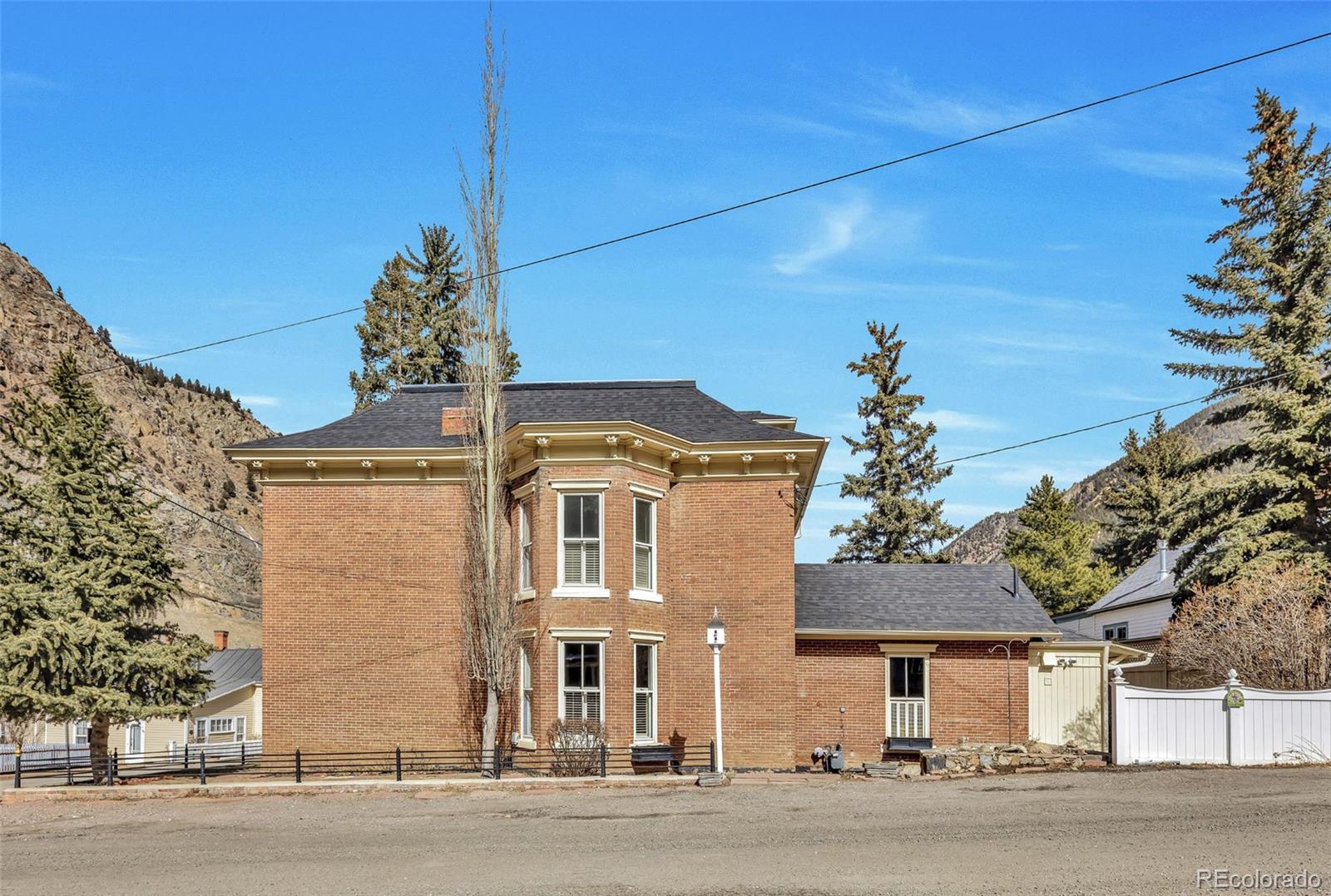 300 Rose Street Georgetown, CO 80444 - Photo 40 of 49 front view of a house