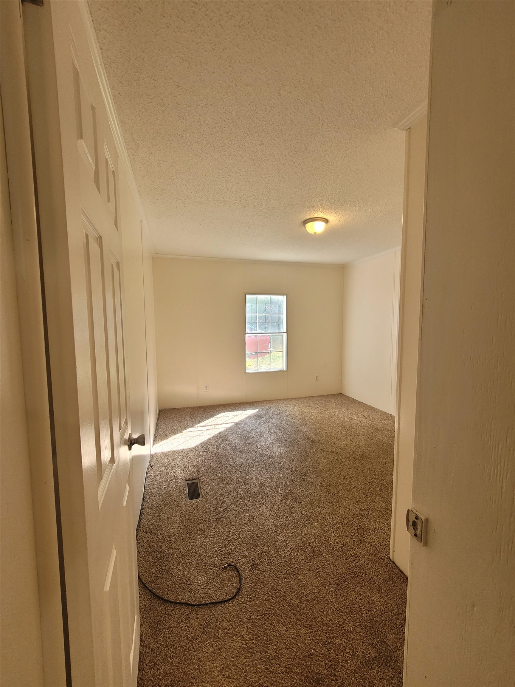 122 Hughey Lake Road Blacksburg, SC 29702 - Photo 19 of 22 Gallery Image 19