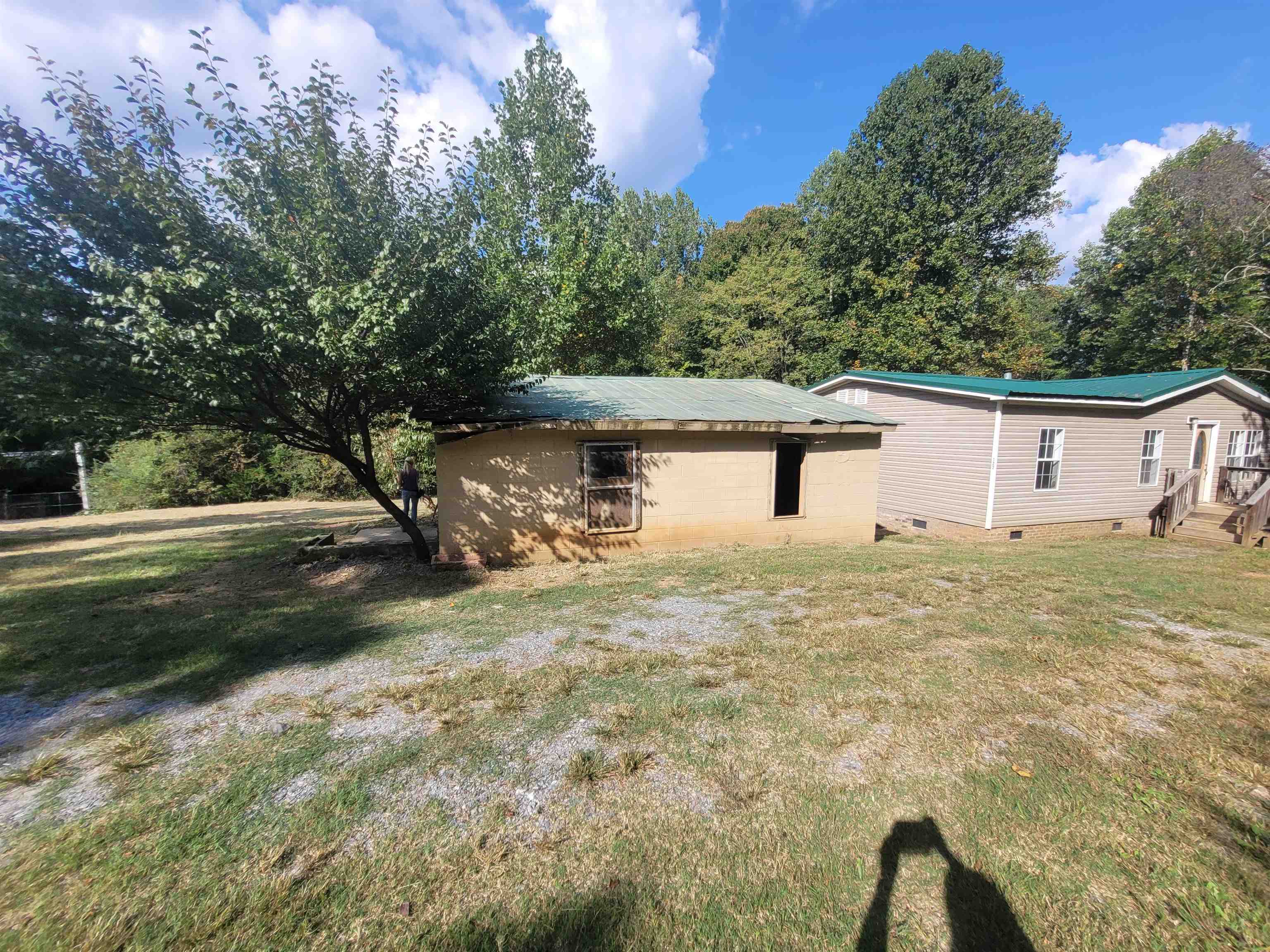122 Hughey Lake Road Blacksburg, SC 29702 - Photo 2 of 22 Gallery Image 2