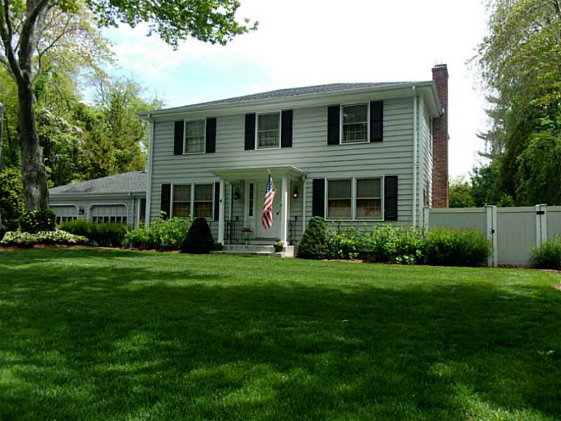4 Wildflower Road Barrington, RI 02806 - Photo 1 of 25 Exterior Front.