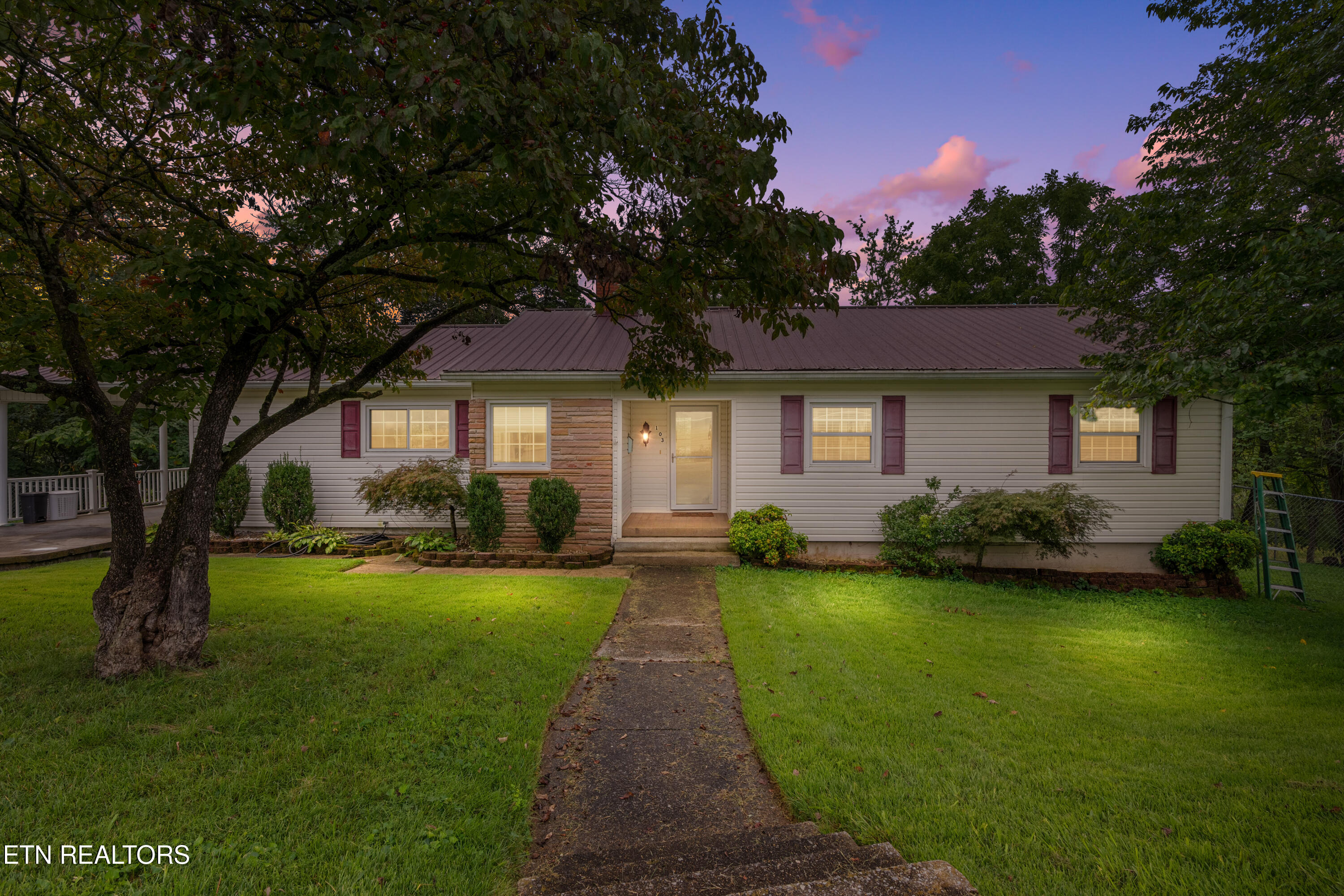 103 East Pasadena Road Oak Ridge, TN 37830 - Photo 31 of 33 103 E Pasadena Rd